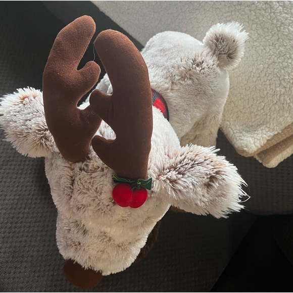Two Encore Giant Plush Reindeer ๐ฆ Christmas ๐ Holiday - Picture 11 of 11